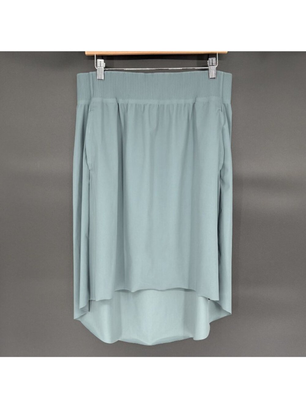 Athleta Cosmic Skirt Women’s L Blue Gray Hi Low Midi Zip Pockets Pull On